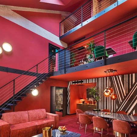 Stories Boutique Hotel Будапеща Екстериор снимка
