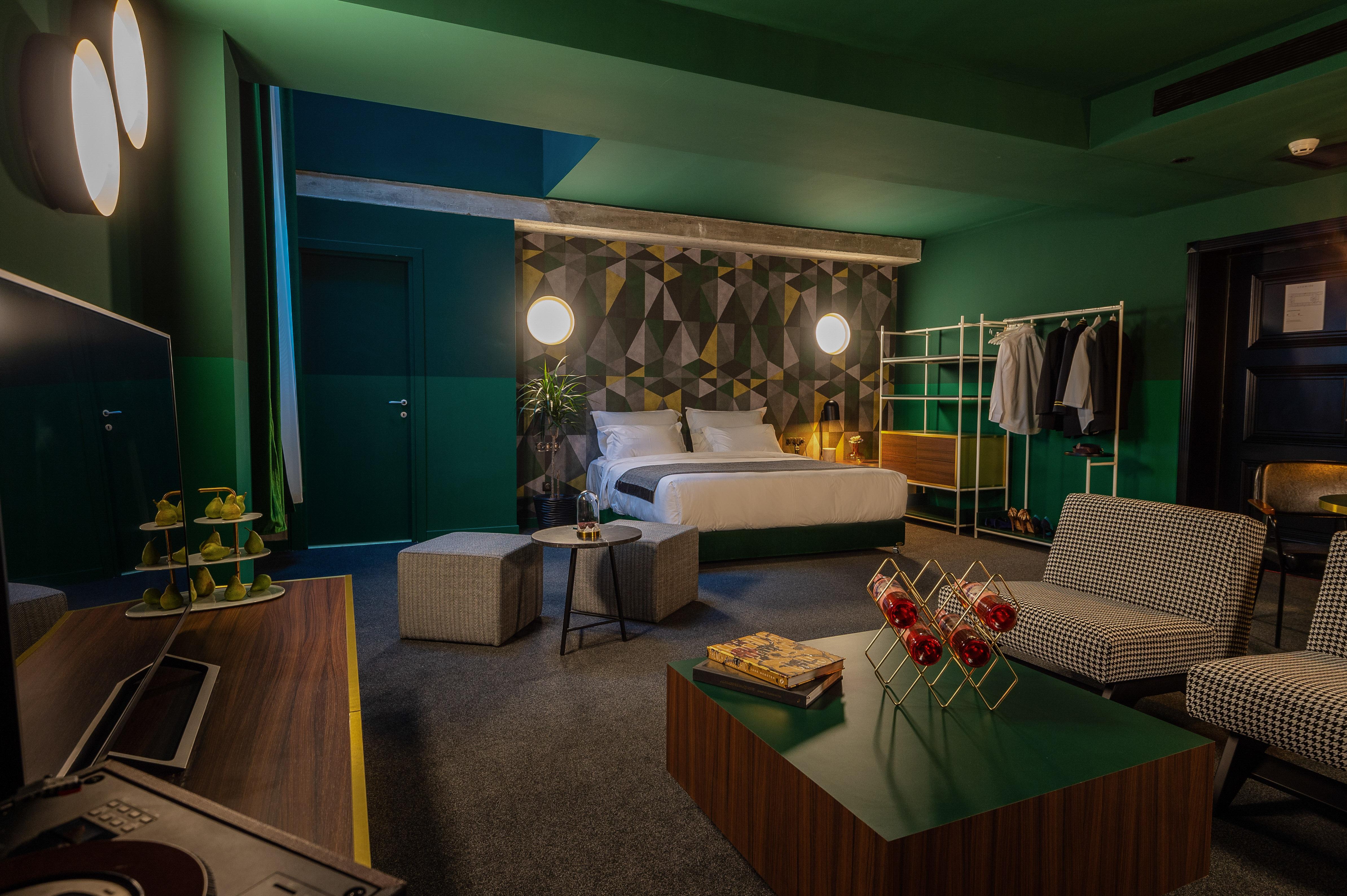 Stories Boutique Hotel Будапеща Екстериор снимка