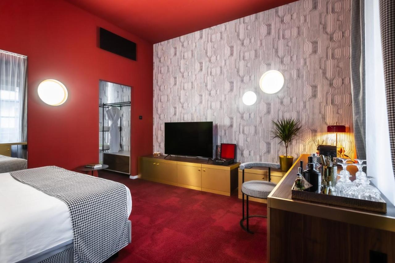 Stories Boutique Hotel Будапеща Екстериор снимка