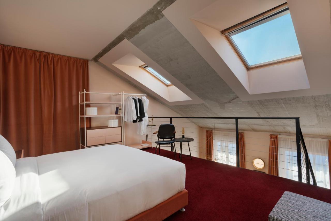 Stories Boutique Hotel Будапеща Екстериор снимка